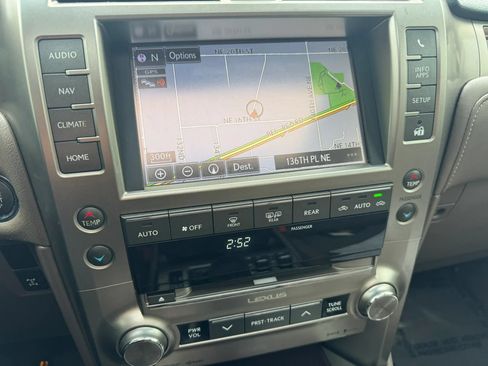 Used 2014 Lexus GX 460 w/ Premium Package AWD/4WD image 34