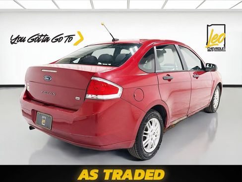 Used 2011 Ford Focus SE FWD image 5