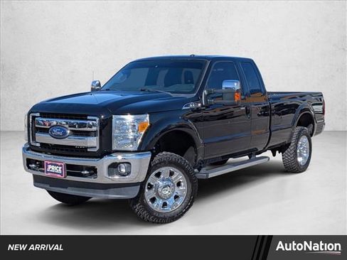 Used 2016 Ford F350 Lariat image 1