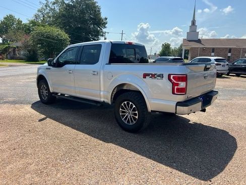 Used 2018 Ford F150 XLT w/ Equipment Group 302A Luxury AWD/4WD image 3