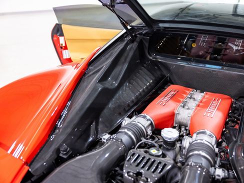 Used 2012 Ferrari 458 Italia Coupe RWD image 57