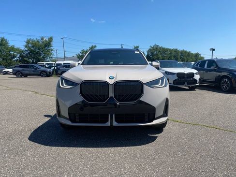 New 2026 BMW X3 xDrive30i w/ M Sport Package AWD/4WD image 2