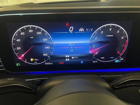 Used 2024 Mercedes-Benz GLS 450 4MATIC image 12