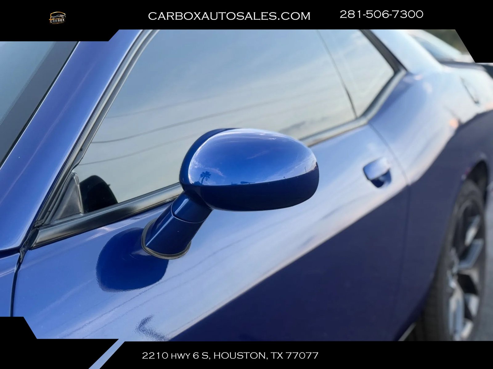 Used 2020 Dodge Challenger SXT w/ Blacktop Package RWD image 21