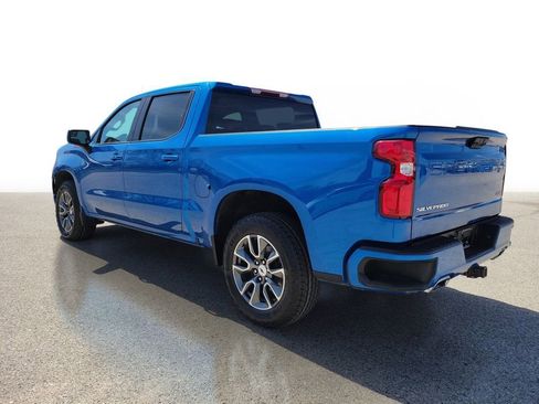 Used 2022 Chevrolet Silverado 1500 RST AWD/4WD image 3
