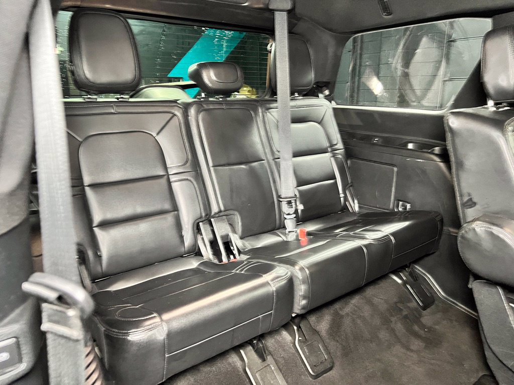 Used 2021 Lincoln Navigator Reserve AWD/4WD image 19