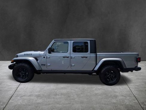 Used 2021 Jeep Gladiator Sport AWD/4WD image 7