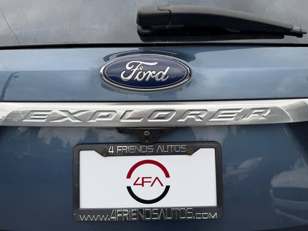 Used 2018 Ford Explorer Platinum AWD/4WD image 28