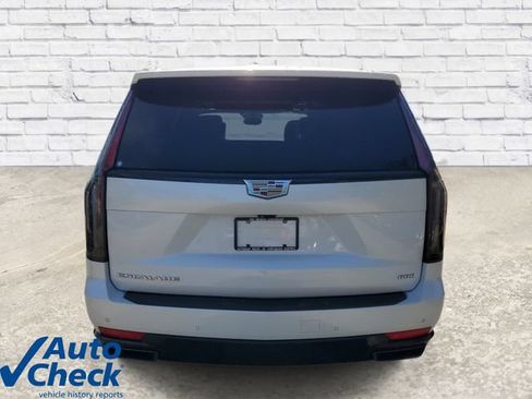 Certified 2023 Cadillac Escalade ESV Sport Platinum AWD/4WD image 3