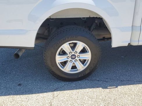 Used 2019 Ford F150 XLT AWD/4WD image 5