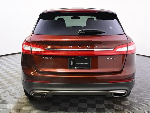 Used 2016 Lincoln MKX Reserve w/ Climate Package image 5