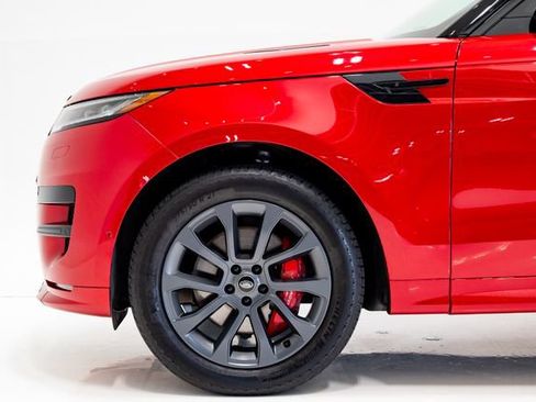Used 2024 Land Rover Range Rover Sport Dynamic SE AWD/4WD image 29