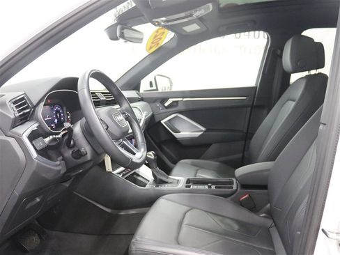 Used 2023 Audi Q3 2.0T Premium AWD/4WD image 13