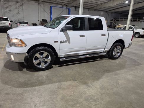 Used 2018 RAM 1500 Big Horn AWD/4WD image 1