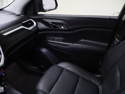 Used 2019 GMC Acadia SLT image 22