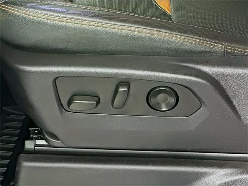 Used 2024 GMC Sierra 1500 AT4 w/ Technology Package image 22