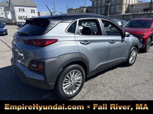 Used 2021 Hyundai Kona SEL image 8