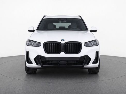 Used 2024 BMW X5 xDrive40i w/ M Sport Package AWD/4WD image 5