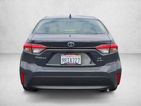 Certified 2025 Toyota Corolla LE w/ Carpet Mat Package (TMS) FWD image 7