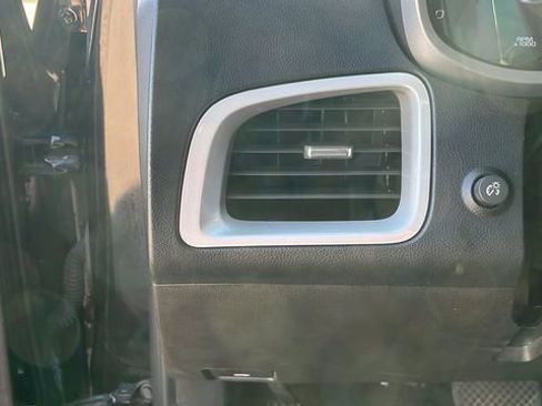 Used 2015 Chevrolet Equinox LT w/ Driver Convenience Package AWD/4WD image 8