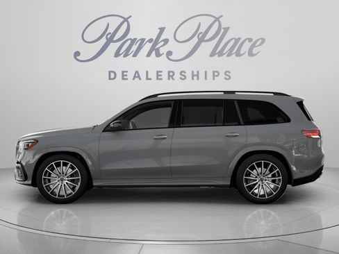 Used 2026 Mercedes-Benz GLS 450 4MATIC image 7