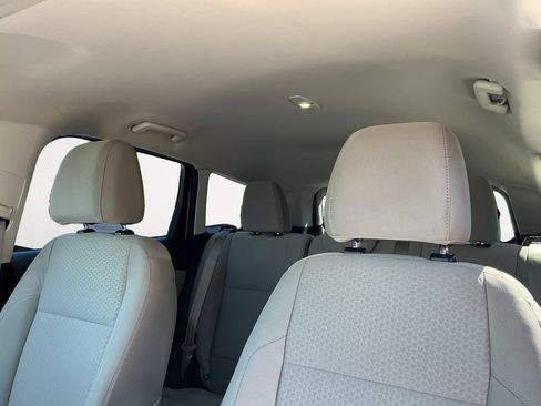 Used 2017 Ford Escape SE AWD/4WD image 12