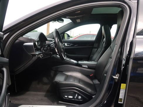 Used 2018 Porsche Panamera 4S image 16