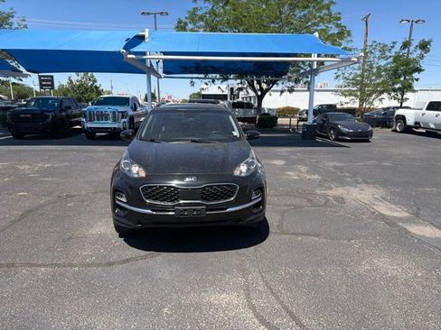 Used 2021 Kia Sportage EX w/ EX Technology Package AWD/4WD image 2