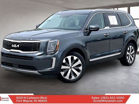 Used 2022 Kia Telluride S AWD/4WD image 1