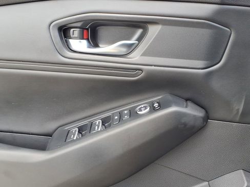 Certified 2023 Honda Accord EX image 31