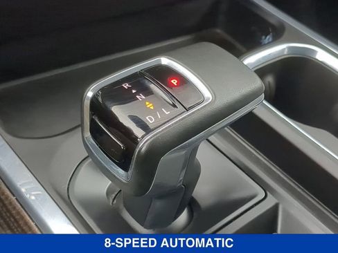 Used 2025 Chevrolet Silverado 1500 LT Trail Boss w/ LT Trail Boss Premium Package AWD/4WD image 13