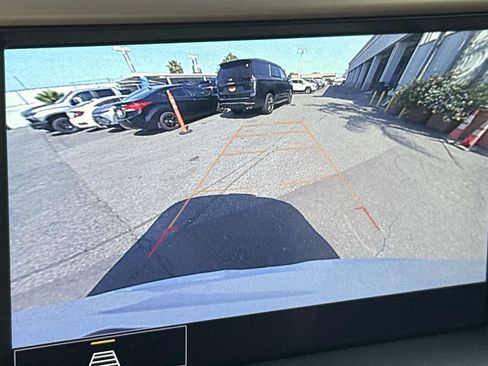 Used 2023 GMC Acadia Denali FWD image 13
