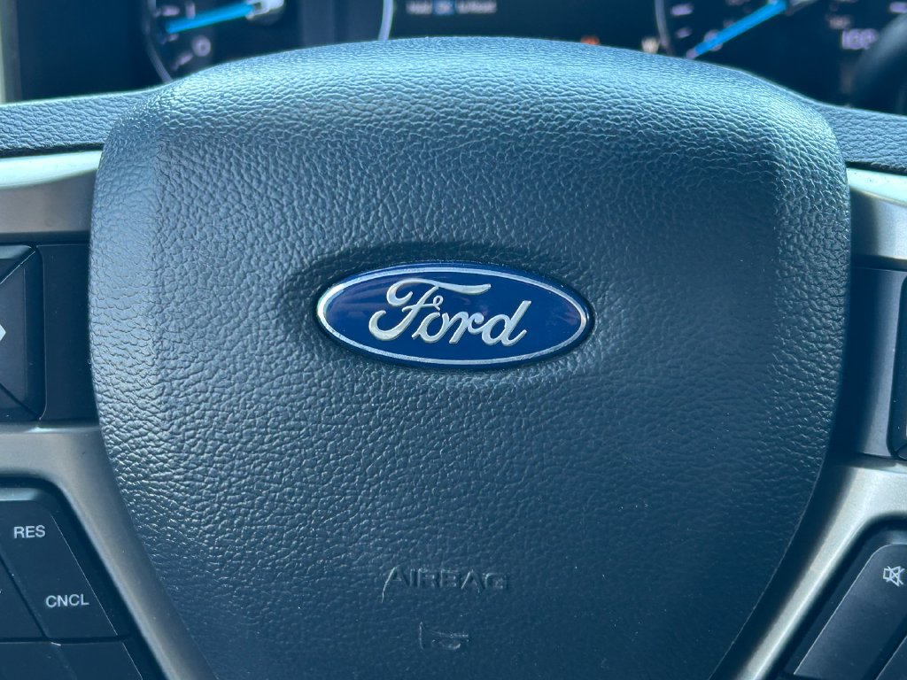 Used 2022 Ford F250 Lariat w/ Lariat Value Package AWD/4WD image 38