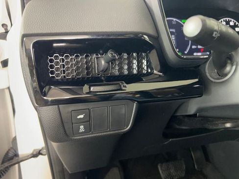 Used 2025 Honda CR-V Sport Touring image 19