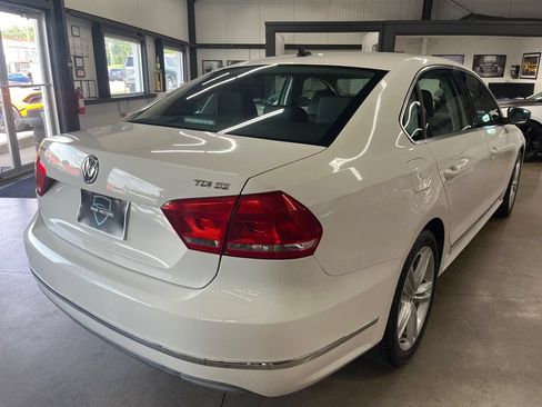 Used 2014 Volkswagen Passat TDI SE FWD image 7
