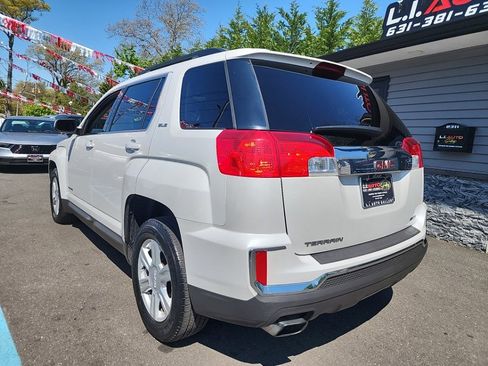 Used 2016 GMC Terrain SLE w/ Convenience Package AWD/4WD image 2