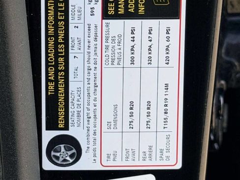 Used 2017 Mercedes-Benz GLS 450 4MATIC image 25