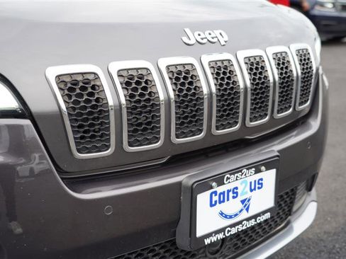 Used 2019 Jeep Cherokee Limited w/ Technology Group image 17