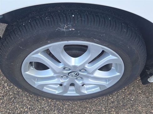 Used 2017 Toyota Yaris iA image 12