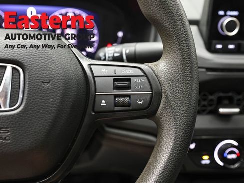 Used 2024 Honda Accord EX image 16