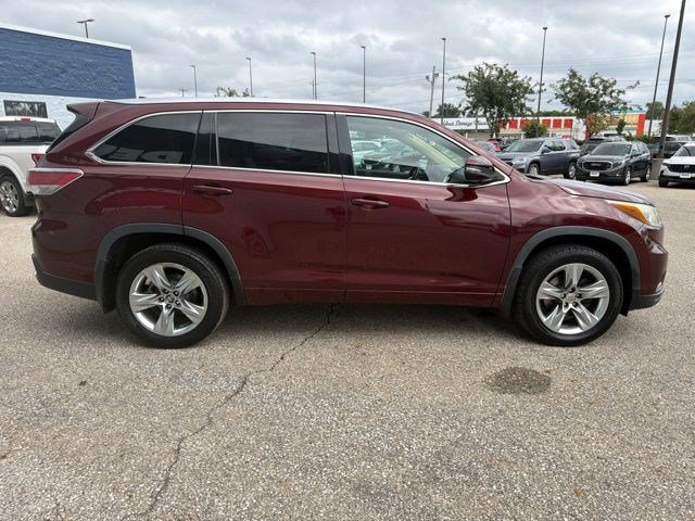 Used 2015 Toyota Highlander Limited AWD/4WD image 6