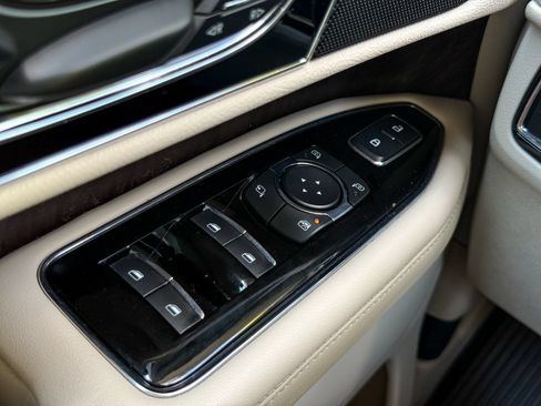 Used 2021 Lincoln Navigator Reserve AWD/4WD image 33