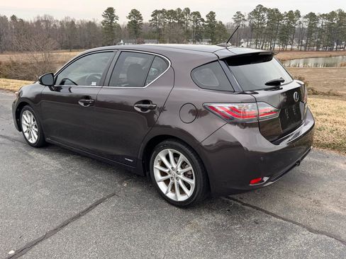 Used 2012 Lexus CT 200h Premium image 3