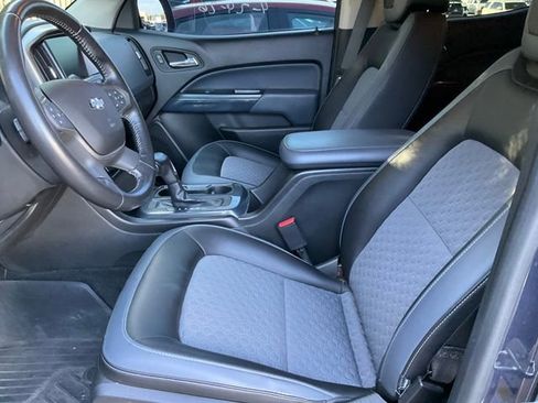 Used 2018 Chevrolet Colorado Z71 w/ Centennial Edition AWD/4WD image 11