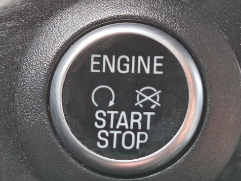 Used 2019 Ford Escape SE FWD image 34