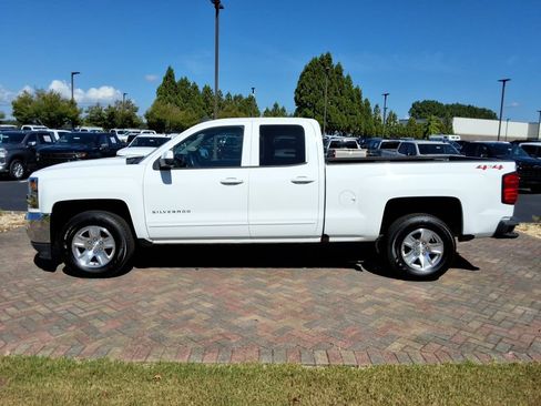 Used 2019 Chevrolet Silverado 1500 LT AWD/4WD image 8