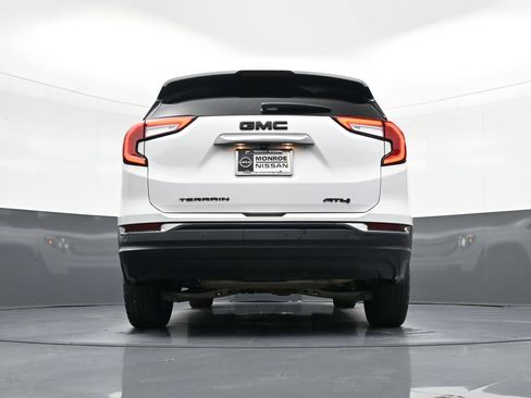 Used 2024 GMC Terrain AT4 w/ Tech Package AWD/4WD image 24