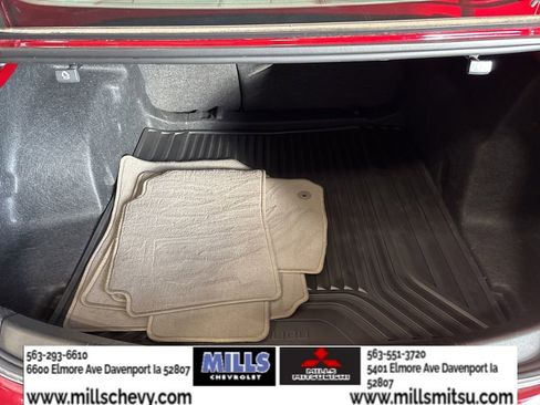 Used 2023 Chevrolet Malibu LT image 14