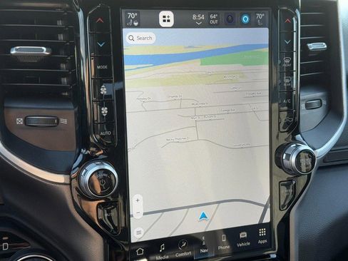 Used 2024 RAM 2500 Big Horn w/ Safety Group image 22