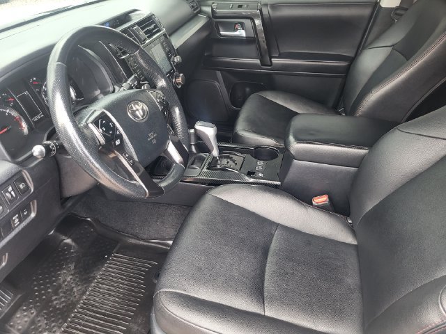 Used 2023 Toyota 4Runner TRD Off-Road Premium w/ Moonroof Package AWD/4WD image 12